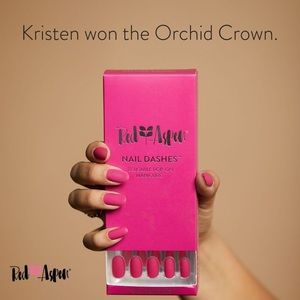 Red Aspen Nail Dashes